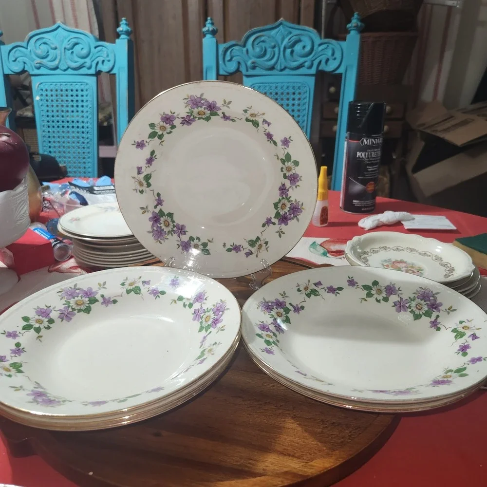 Set of 8 Homer Laughlin Eggshell Georgian Purple Floral Dessert Fruit Bowls USA